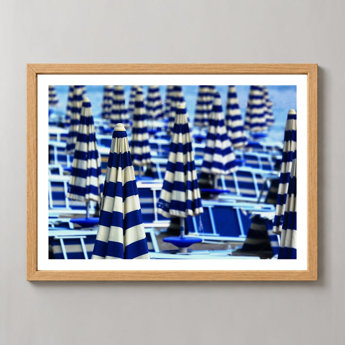 Sapore di Mare Vietri Sul Mare Italy — realistic natural wood frame studio view with white border